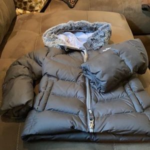 The North face puffer jacket kids size 4t